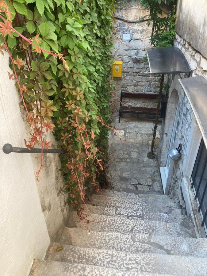 Dragazzo Apartment تروغير المظهر الخارجي الصورة